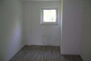 Velbert-Neviges! Renovierte 3 Zimmer-Wohnung mit Balkon – Titschenhofer Straße 7, 42553 Neviges, Velbert – Vorschaubild 5