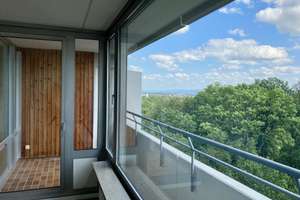 Fant. Aussicht, modernisierte Loft-WHG mit Balkon und Einbauküche in Stuttgart Plieningen – Im Asemwald 56, 70199 Asemwald, Stuttgart – Vorschaubild 1