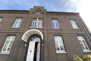 Property thumbnail 1