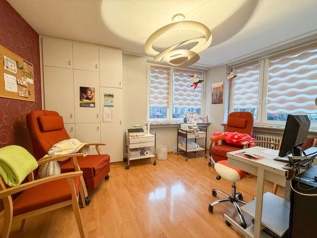 5-Zimmer-Einheit in Wohn- und Geschäftshaus