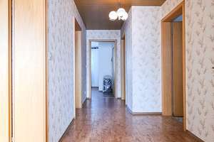 Reserviert: Renovierungsbedürftiges Zweifamilienhaus mit Garage in zentraler Lage in Plattling – Die vollständige Adresse der Immobilie erhältst du vom Anbieter., 94447 Plattling – Vorschaubild 13