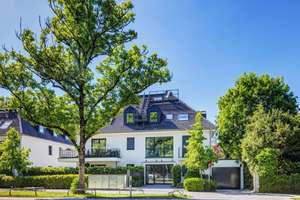 Außergewöhnlich großzügiges Wohnen mit viel Licht und Raum – Die vollständige Adresse der Immobilie erhältst du vom Anbieter., 81479 Solln, München – Vorschaubild 11