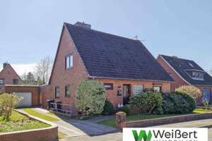 Charmantes Einfamilienhaus mit 640 m² großem Grundstück & 
7 Zimmern in familienfreundlicher Lage v – Die vollständige Adresse der Immobilie erhältst du vom Anbieter., 25587 Münsterdorf – Vorschaubild 1