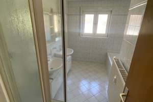 Frei ab 1.11.26  - Bad mit Wanne+Dusche+Fenster / Garage u.v.m. – Am Sportplatz 4, 9244 Lichtenau – Vorschaubild 4