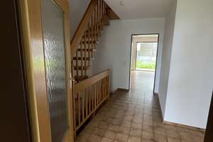 Reihenmittelhaus in Ulm-Lehr mit Garten und Garage (befristet auf 1,5 Jahre / 18 Monate) – Die vollständige Adresse der Immobilie erhältst du vom Anbieter., 89081 Lehr, Ulm – Vorschaubild 3