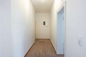 VERMIETUNG: Neu renovierte 2-Zimmer Wohnung in Grombühl