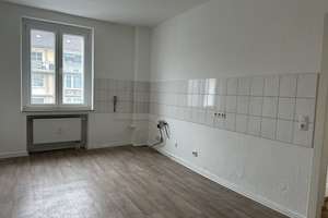 helle 2 Zimmer in top Citylage, kurzfristig bezugsfrei – Die vollständige Adresse der Immobilie erhältst du vom Anbieter., 40210 Stadtmitte, Düsseldorf – Vorschaubild 4