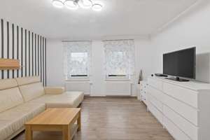 Charmantes Stadthaus in Dölau – Die vollständige Adresse der Immobilie erhältst du vom Anbieter., 6120 Dölau, Halle (Saale) – Vorschaubild 8