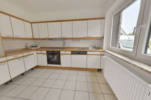 RESERVIERT: Ruhiges Wohnen in frisch renoviertem Einfamilienhaus – Albert-Pfitzer-Str. 65, 27580 Lehe, Bremerhaven – Vorschaubild 4