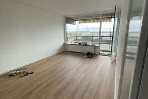 Erstbezug nach Sanierung  helle 2-Zimmer-Wohnung mit toller Aufteilung und Weitblick