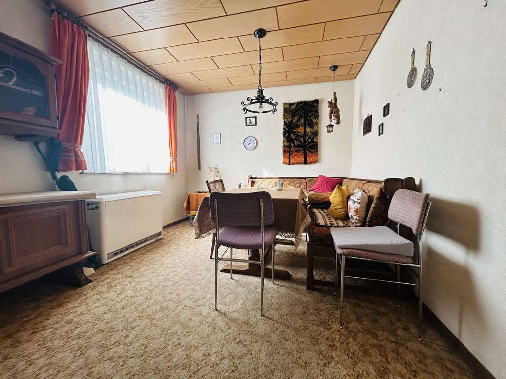Immobilie in Kirchberg an der Jagst - Charmantes Einfamilienhaus mit großem Grundstück - Bild 3