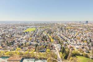 Stilvolle Doppelhaushälfte nahe Ostpark mit eingewachsenem Garten und ausgebautem Dachgeschoss – Die vollständige Adresse der Immobilie erhältst du vom Anbieter., 81735 Ramersdorf, München – Vorschaubild 20