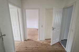 Moderne 2,5 Zimmer-Wohnung in St. Gertrud – Walderseestraße 61, 23566 Lübeck – Vorschaubild 1