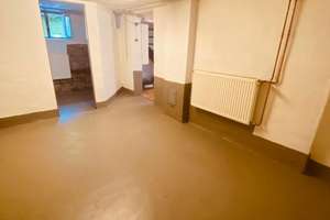 Großzügiges Einfamilienhaus mit prächtigem Gartengrundstück – Die vollständige Adresse der Immobilie erhältst du vom Anbieter., 42651 Solingen-Mitte, Solingen – Vorschaubild 24
