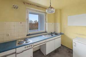 Renovierungsbedürftige 1,5 Zimmer-Wohnung in gepflegter Wohnanlage mit Loggia und Blick ins Grüne – Die vollständige Adresse der Immobilie erhältst du vom Anbieter., 23560 Moisling, Lübeck – Vorschaubild 8