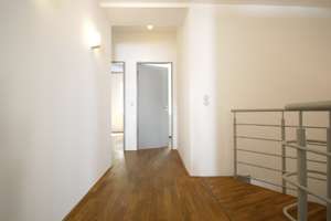 Ruhige Maisonettewohnung mit großer Terrasse in Haidhausen – Die vollständige Adresse der Immobilie erhältst du vom Anbieter., 81675 Haidhausen Nord, München – Vorschaubild 7