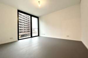  Toll geschnittene 3-Zi.-Wohnung mit idealem Grundriss, EBK & Smart Home-Features in Mitte   – George-Stephenson-Straße 12, 10557 Moabit, Berlin – Vorschaubild 7