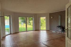 08468! TOLLES OBJEKT - EINFAMILIENHAUS MIT POOL! – Siedlung xx, 8468 Reichenbach im Vogtland – Vorschaubild 11