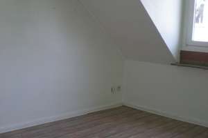 Gemütliches, helles Appartment in Düsseldorf-Vennhausen "provisionsfrei" zu vermieten. – Kamper Weg 158, 40627 Vennhausen, Düsseldorf – Vorschaubild 2