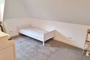 Gepflegtes Einfamilienhaus in beliebter Lage – Dithmarschen (Kreis) – Vorschaubild 12