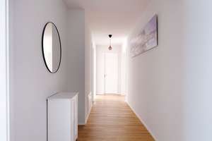 Schöne 3-Zimmer-Neubauwohnung mit Terrasse und zwei Privatgärten – Die vollständige Adresse der Immobilie erhältst du vom Anbieter., 13055 Alt-Hohenschönhausen, Berlin – Vorschaubild 9