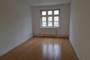 Reserviert: Freie, gut geschnittene 2-Zimmer Wohnung im 2. OG in Hamburg-Barmbek-Nord