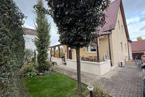 Wohnhaus mit Einliegerwohnung und großem Grundstück mit Parkcharakter – Die vollständige Adresse der Immobilie erhältst du vom Anbieter., 74076 Heilbronn, Heilbronn – Vorschaubild 1
