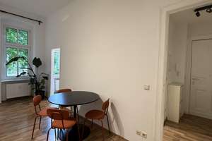 Charmante 1-Zimmer-Wohnung im Gartenhaus – ruhig gelegen mit französischem Balkon & Blick ins Grüne – Prinz-Eugen-Straße 18, 13347 Wedding, Berlin – Vorschaubild 3