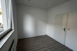ATTRAKTIVE 2-ZIMMERWOHNUNG MIT DACHTERRASSE IN DER HEILBRONNER INNENSTADT – 74072 Heilbronn, Heilbronn – Vorschaubild 3