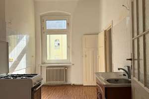 Bezugsfreie, großzügige 3-Zimmer-Altbauwohnung mit Balkon in grüner, ruhiger Lage in Reinickendorf! – Amendestraße 29, 13409 Reinickendorf (Ortsteil), Berlin – Vorschaubild 8