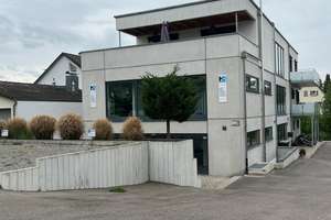 Viel Platz in diesem modern ausgestatteten Haus in Reutlingen