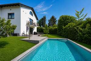 Exklusive Villa mit Pool auf dem Lerchesberg – Die vollständige Adresse der Immobilie erhältst du vom Anbieter., 60598 Sachsenhausen-Süd, Frankfurt am Main – Vorschaubild 20