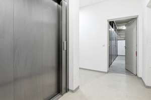 Exklusive 4-Zimmer-Wohnung mit Tiefgaragen-Stellplatz – Die vollständige Adresse der Immobilie erhältst du vom Anbieter., 22457 Schnelsen, Hamburg – Vorschaubild 15