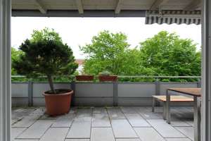 Sonnige, elegante 4 Raum DG Wohnung mit umlaufender Terrasse! Neuhausen Nymphenburg! – Nibelungenstraße 55d, 80639 Nymphenburg, München – Vorschaubild 5