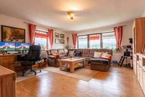 Mehrparteienhaus in Grafenau - Schlag 
3-Vermietete Wohnungen, Dachgeschoss Ausbaufähig – Die vollständige Adresse der Immobilie erhältst du vom Anbieter., 94481 Grafenau – Vorschaubild 2