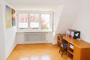 Idyllisches Einfamilienhaus mit großem Grundstück – Die vollständige Adresse der Immobilie erhältst du vom Anbieter., 79379 Müllheim – Vorschaubild 10
