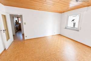 TOP-Halbhöhenlage: 3-Zi.-Whg. mit 80 m² * 2 Balkone + Garage + Stpl. + 116 qm Gartenanteil * – Die vollständige Adresse der Immobilie erhältst du vom Anbieter., 70327 Wangen, Stuttgart – Vorschaubild 10