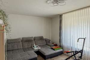 Großzügiges Haus mit 1.700 m² Grundstück, 2 Wohneinheiten und 7 Zimmern  – Die vollständige Adresse der Immobilie erhältst du vom Anbieter., 72213 Altensteig – Vorschaubild 3