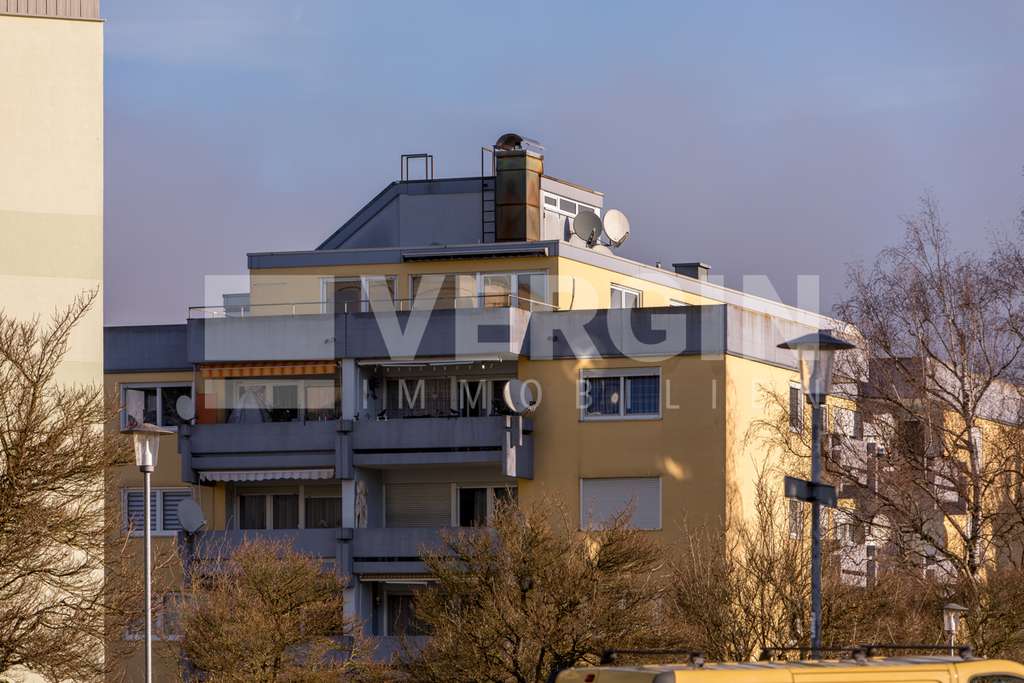 Immobilie in Gengenbach - Penthouse-Wohnung mit 3 Zimmer, großer Dachterrasse und toller Aussicht in Gengenbach - Bild 2