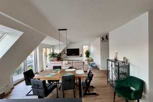 Lichtdurchflutete, neuwertige 4-Zimmer-Wohnung mit Balkon und EBK in Duisburg-Huckingen  – Mündelheimer Straße 25, 47259 Duisburg – Vorschaubild 12