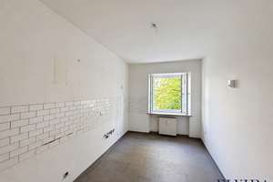 ELVIRA, Schwabing: 
Charmanter 3-Zimmer-Altbau in Bestlage mit großer Küche und viel Potenzial – Die vollständige Adresse der Immobilie erhältst du vom Anbieter., 80796 Neuschwabing, München – Vorschaubild 8