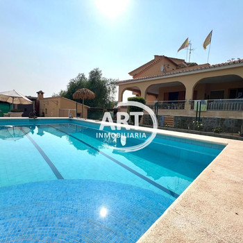 CHALET ZU VERKAUFEN IN COLINAS DE SAN ANTONIO DE BENAGÉBER