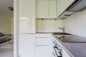 Zentral gelegene, sanierte City-Wohnung im Herzen von Charlottenburg- nahe Savignyplatz/Steinplatz – Die vollständige Adresse der Immobilie erhältst du vom Anbieter., 10623 Charlottenburg, Berlin – Vorschaubild 8
