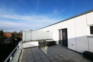 Baujahr 2021-Neuwertig + topp Energiebilanz! Reihenhaus + Vollkeller + voll ausgeb. Staffelgeschoss – Die vollständige Adresse der Immobilie erhältst du vom Anbieter., 22844 Norderstedt – Vorschaubild 2