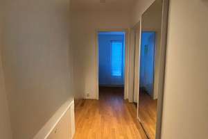 Lichtdurchflutete 2-Zimmer-Wohnung mit Westbalkon – Toplage zwischen Rhein und Vorgebirgspark – 50968 Raderberg, Köln – Vorschaubild 2