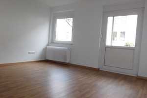 Bezugsfertige 3-Zimmerwohnung mit Balkon in ruhiger und grüner Lage... – Henschelstr. 2, 47229 Duisburg – Vorschaubild 4