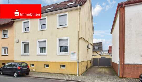 Bild von Doppelhaushälfte mit 3 Wohneinheiten + Nebengebäude in Ober-Roden