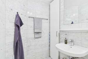 Property thumbnail 15