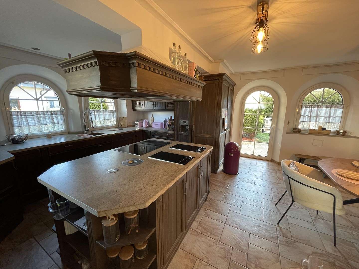 Immobilie in Flieden - Außergewöhnliche Architekten-Landhausvilla mit Einliegerwohnung in bester Wohnlage! - Bild 21