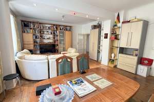 Großzügige Altbauwohnung im Denkmalobjekt – ca. 127 m² in Berlin-Charlottenburg – Kamminer 27, 10587 Charlottenburg, Berlin – Vorschaubild 2